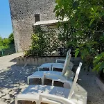 Nyaraló Maison De Caractere *